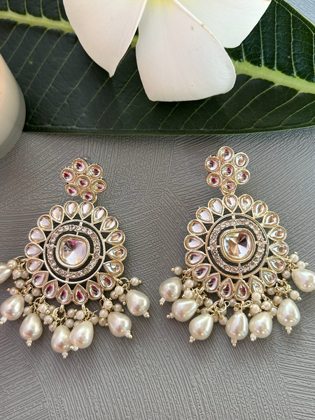 Pushp Kundan Chandbali Earrings