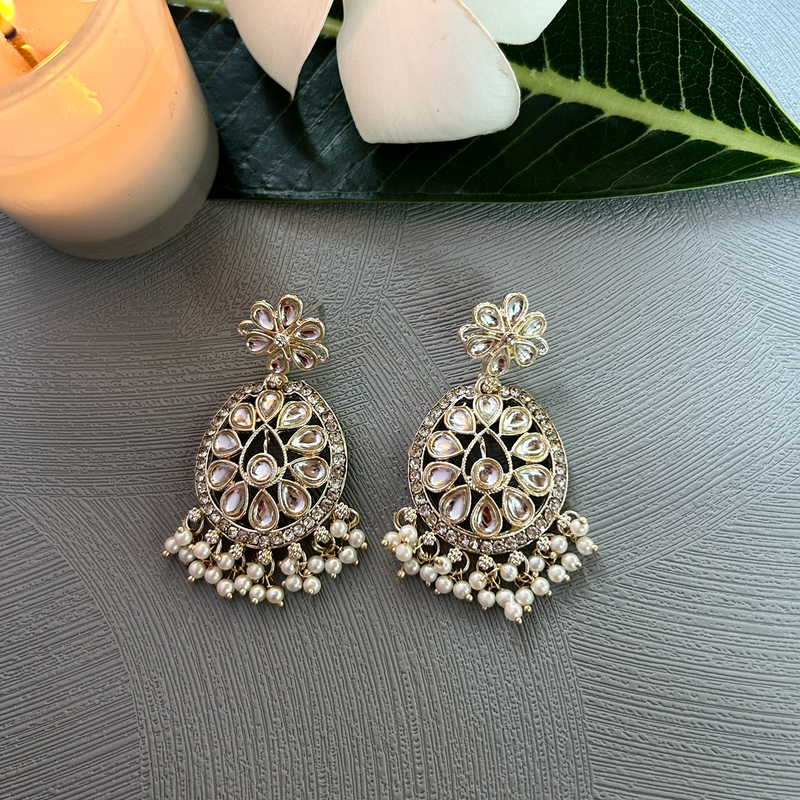 Abha Kundan Chandbali Earrings