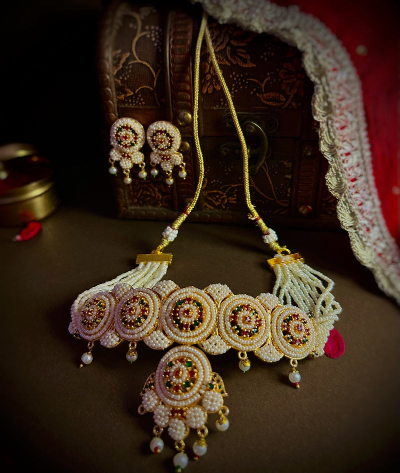 Noorani Jaal Puwai Choker Set